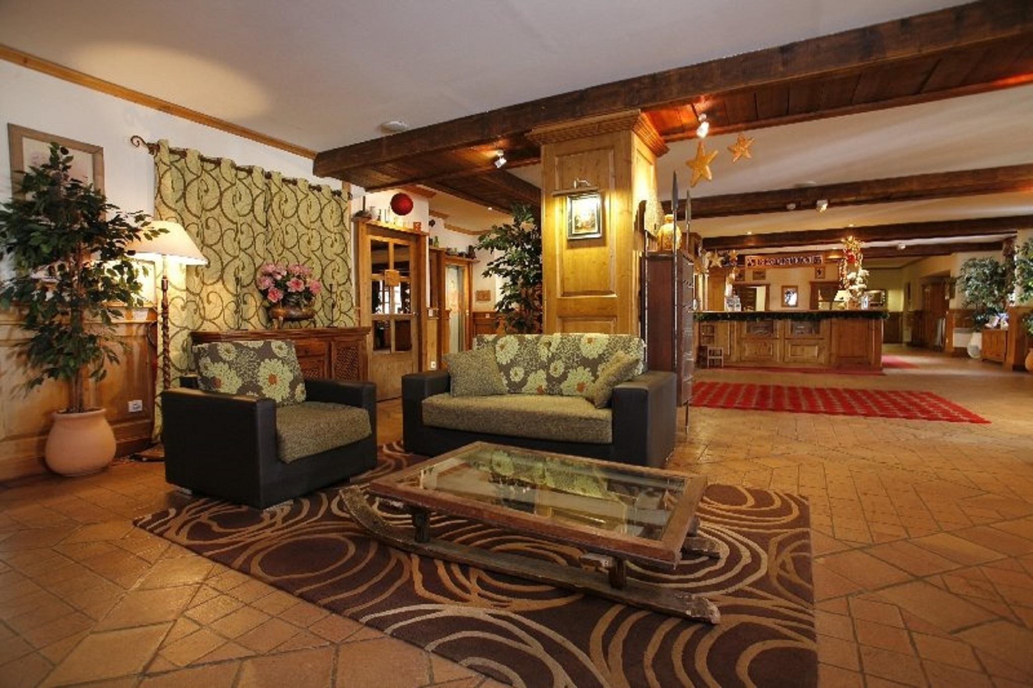 Hotel Les Suites Du Montana By Les Etincelles Tignes Esterno foto